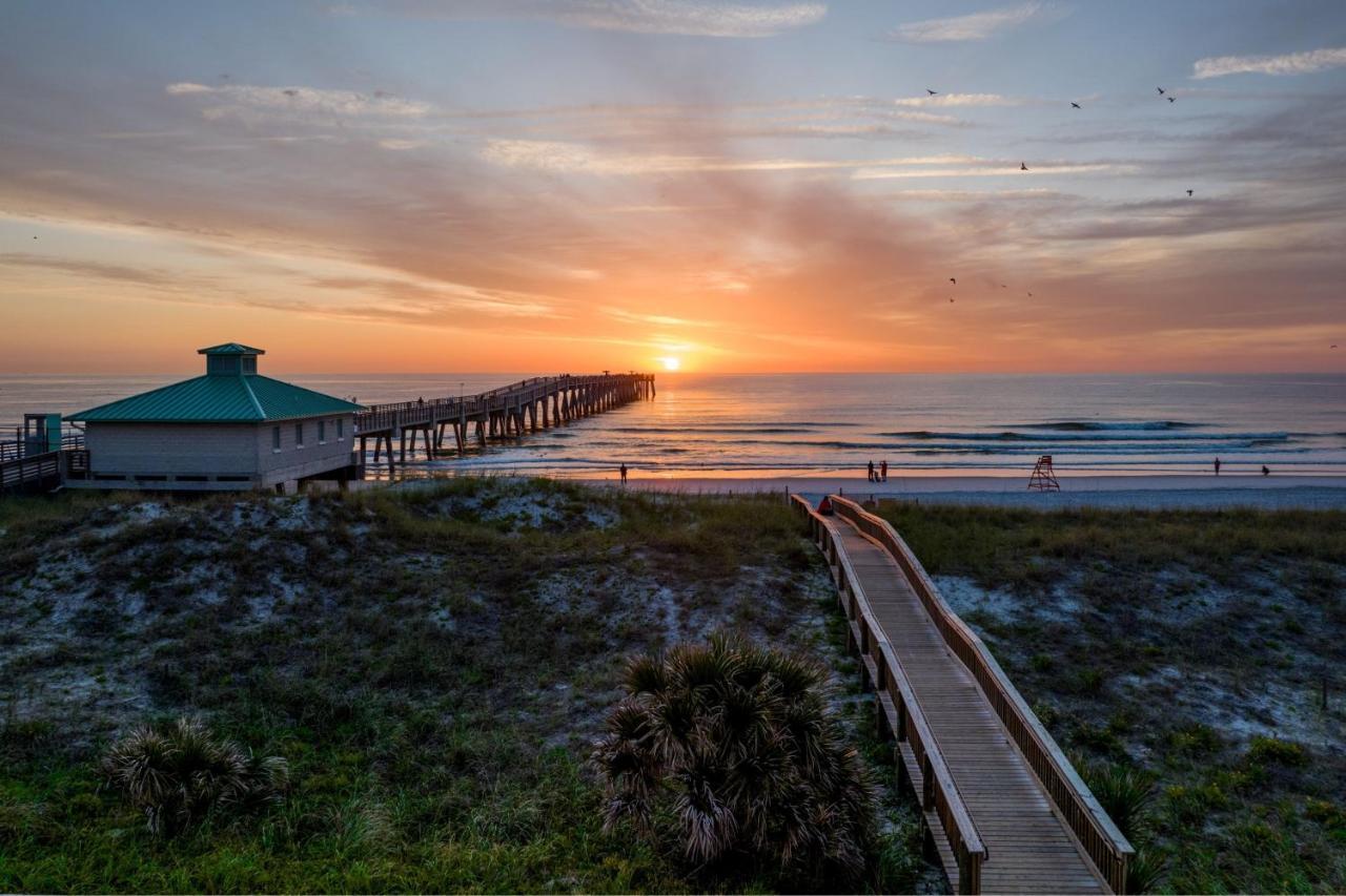 Springhill Suites By Marriott Jacksonville Beach Oceanfront Exterior foto