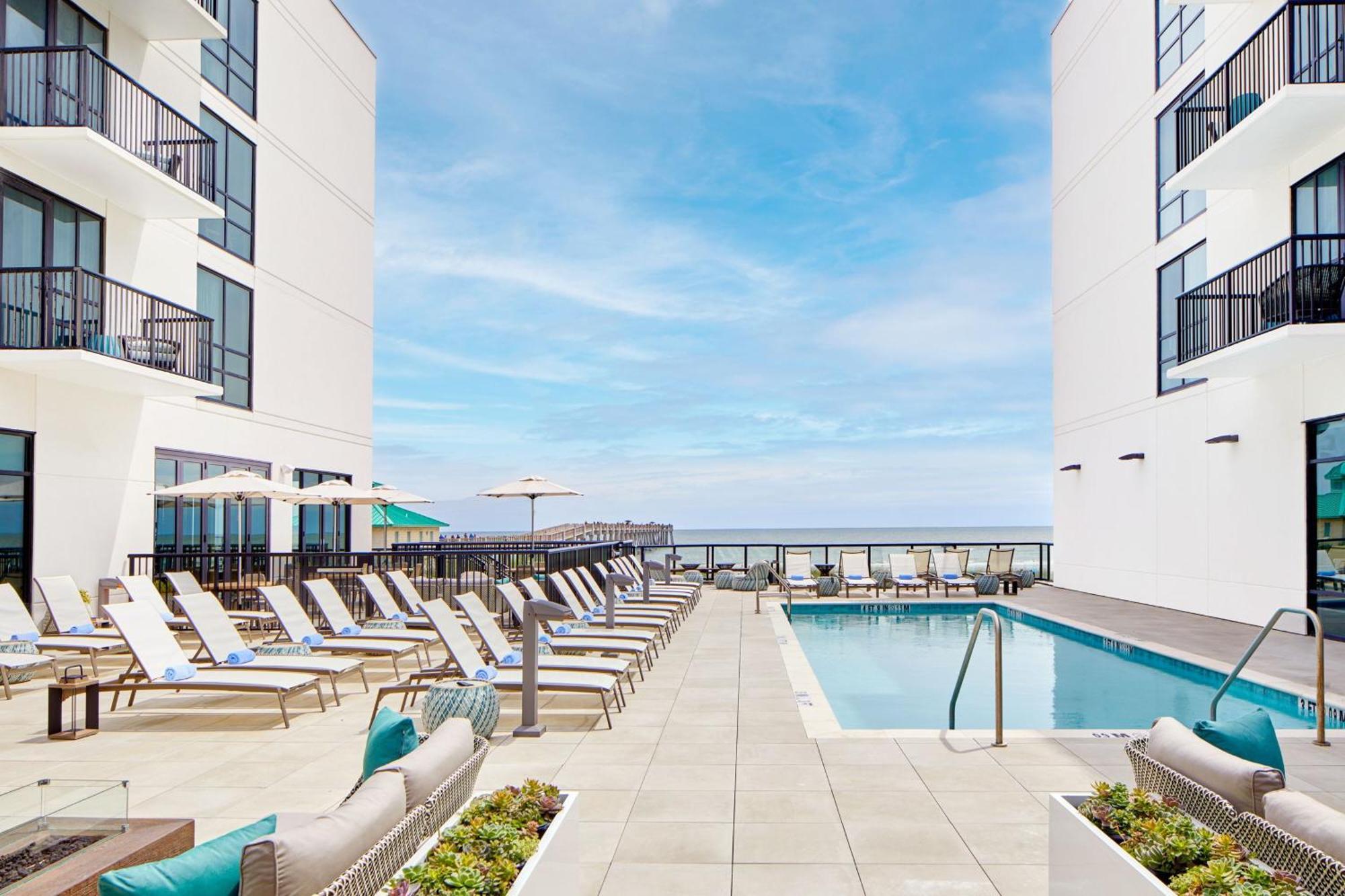 Springhill Suites By Marriott Jacksonville Beach Oceanfront Exterior foto