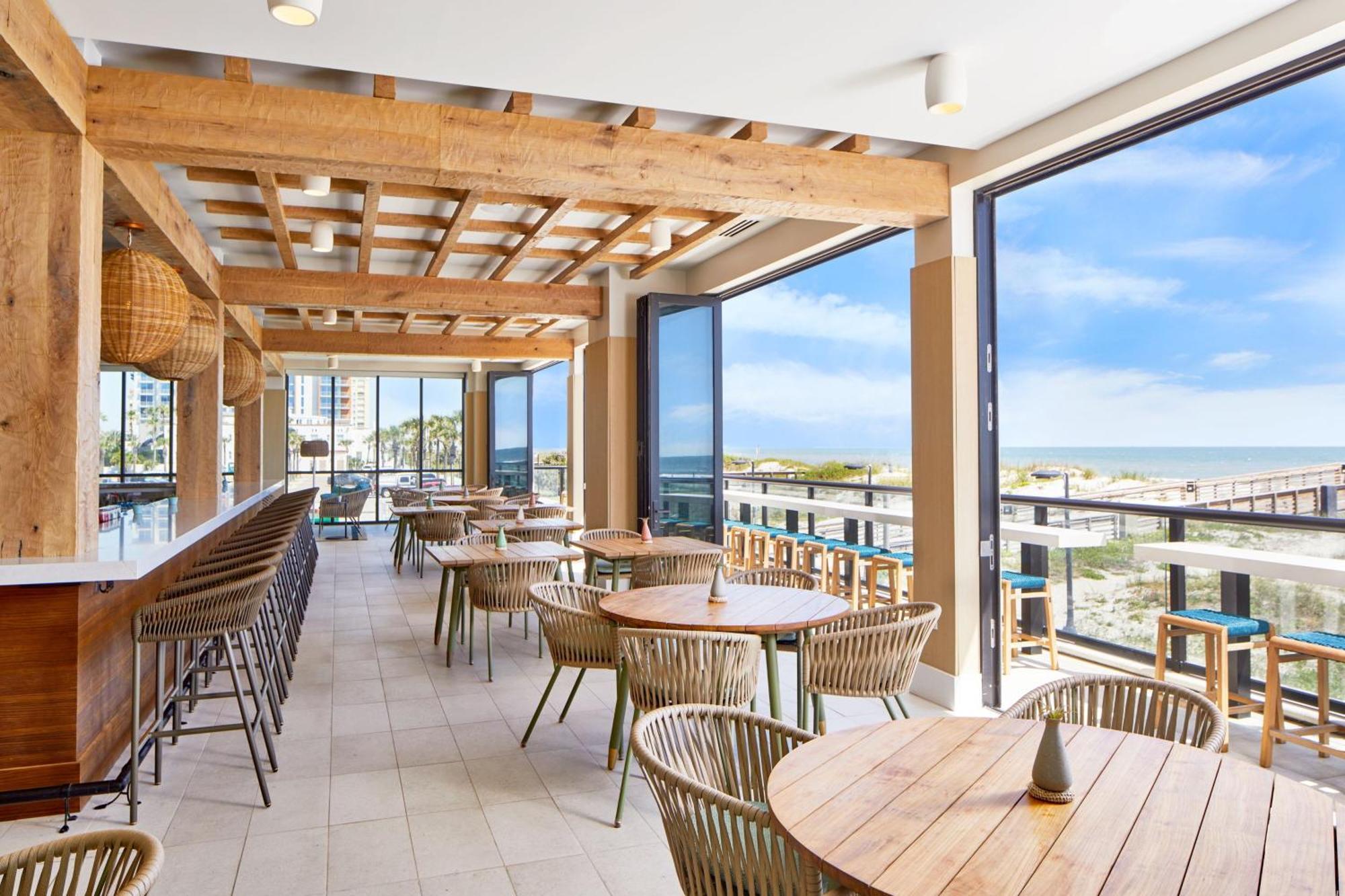 Springhill Suites By Marriott Jacksonville Beach Oceanfront Exterior foto